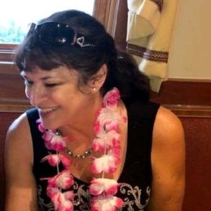 Meet your Posher, Cheryl